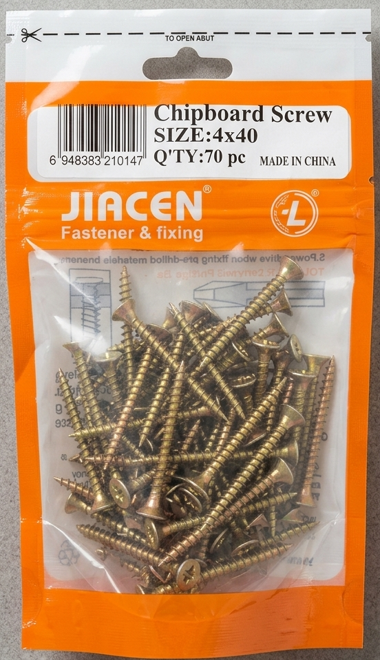 Vis à Aggloméré 4x40mm Lot 70 pcs